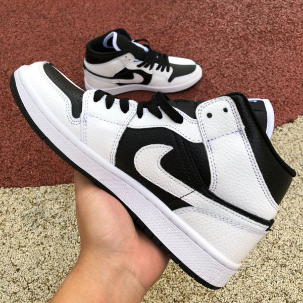 Jordan 1 Mid Split Black White