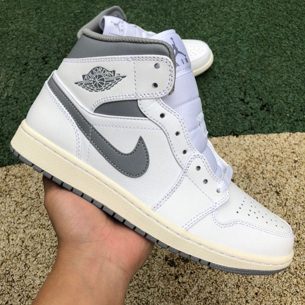 Air Jordan 1 Mid Neutral Grey