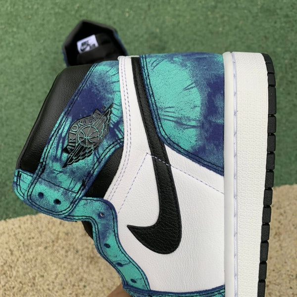 AJ1 RETRO HIGH TIE DYE