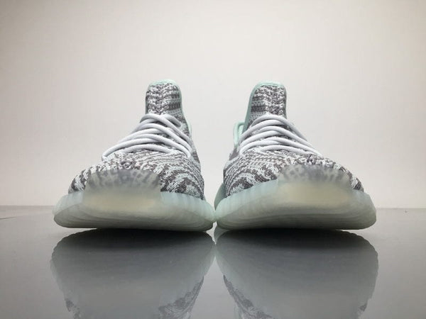 YEEZY BOOST 350 V2 BLUE TINT