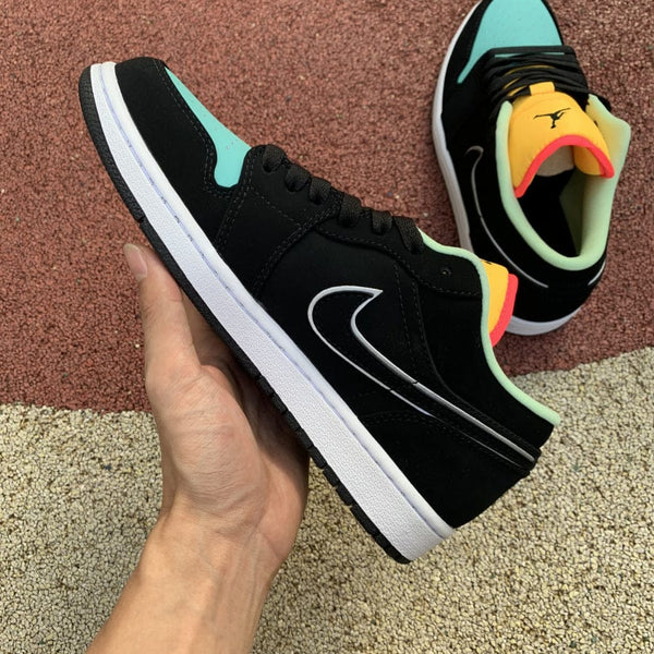 AJ1 LOW BLACK AURORA GREEN LASER ORANGE