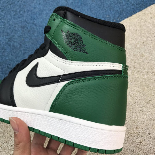 AJ1 RETRO HIGH PINE GREEN