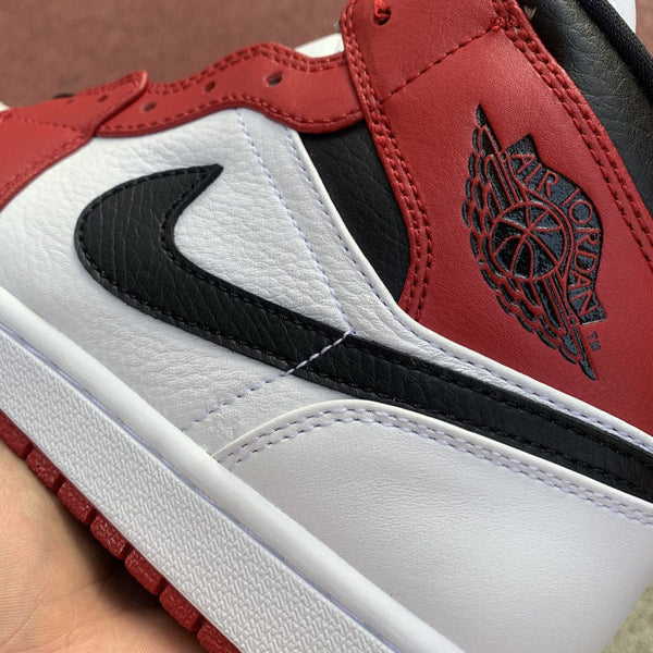 AJ1 MID CHICAGO (2020)