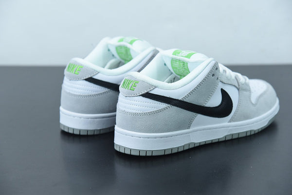 NIKE DUNK SB LOW PRO CHLOROPHYLL