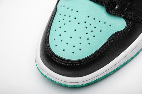 AJ1 LOW EMERALD TOE