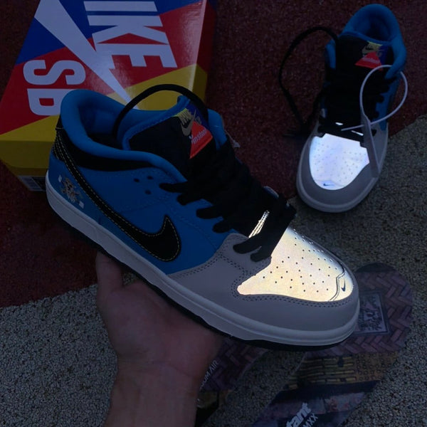 NIKE SB DUNK LOW INSTANT SKATEBOARDS