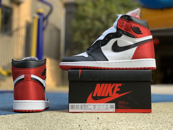 AJ1 RETRO HIGH SATIN BLACK TOE