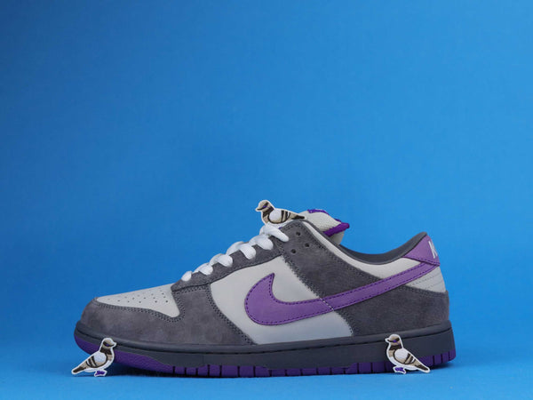 NIKE SB DUNK LOW PURPLE PIGEON