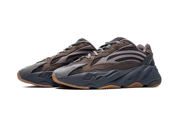 YEEZY BOOST 700 GEODE