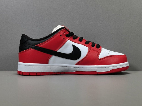 NIKE SB DUNK LOW J-PACK CHICAGO