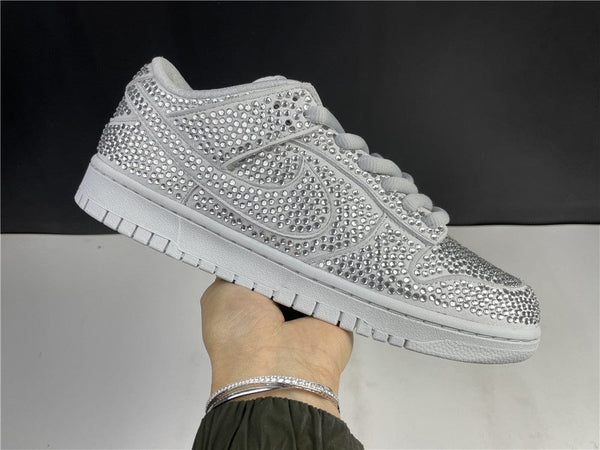 NIKE DUNK LOW CACTUS PLANT FLEA MARKET PURE PLATINUM