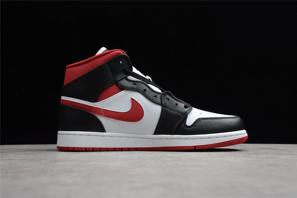 AJ1 MID GYM RED BLACK WHITE