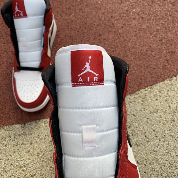 AJ1 MID CHICAGO (2020)