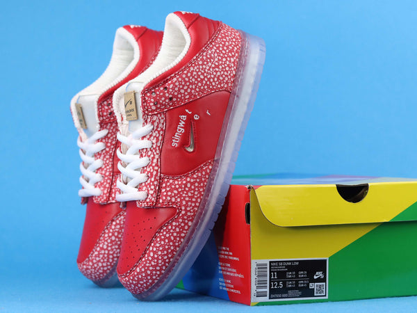 NIKE DUNK SB LOW STINGWATER MAGIC MUSHROOM