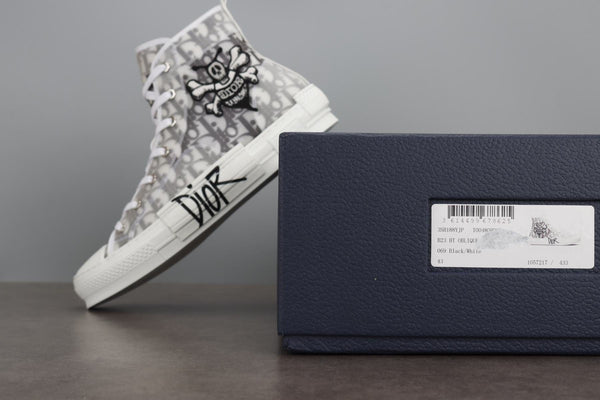 DIOR & SHAWN B23 HIGH TOP BEE EMBROIDERY