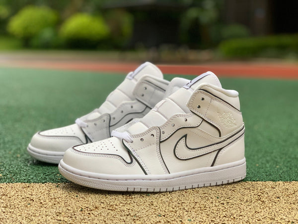 AJ1 MID IRIDESCENT REFLECTIVE WHITE