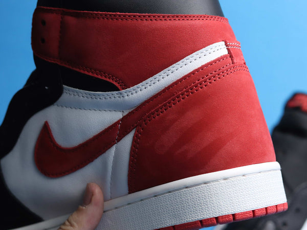 AJ1 RETRO HIGH TRACK RED