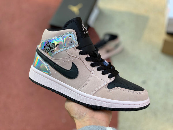 AJ1 MID DIRTY POWDER IRIDESCENT