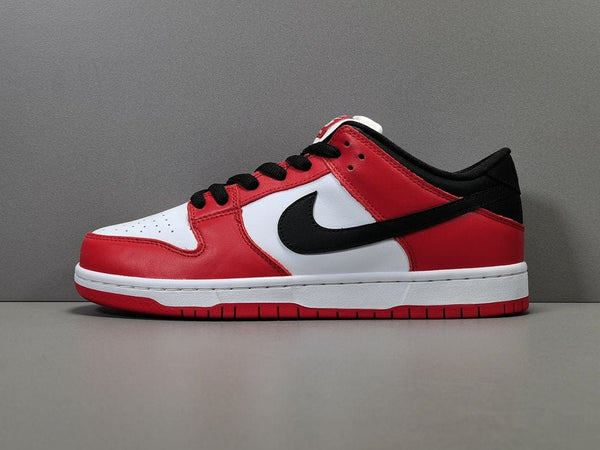 NIKE SB DUNK LOW J-PACK CHICAGO