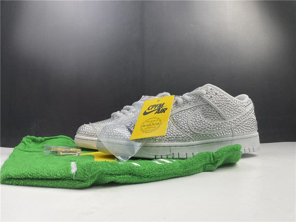 NIKE DUNK LOW CACTUS PLANT FLEA MARKET PURE PLATINUM