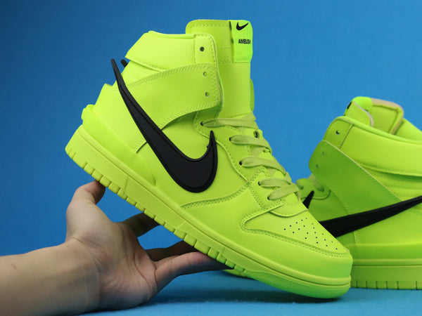 NIKE DUNK HIGH AMBUSH FLASH LIME