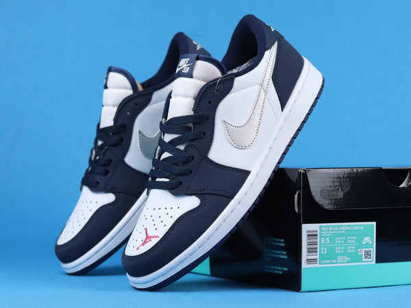 AJ1 LOW SB MIDNIGHT NAVY