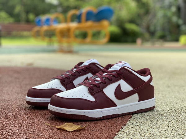 NIKE DUNK LOW BORDEAUX