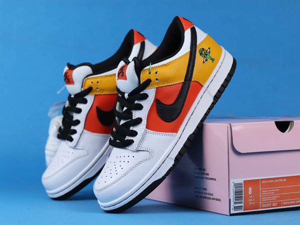 NIKE SB DUNK LOW RAYGUN HOME