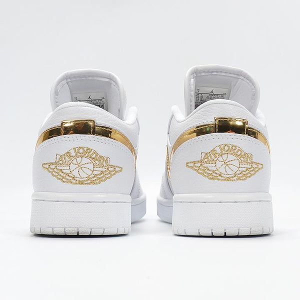 AJ1 LOW WHITE METALLIC GOLD