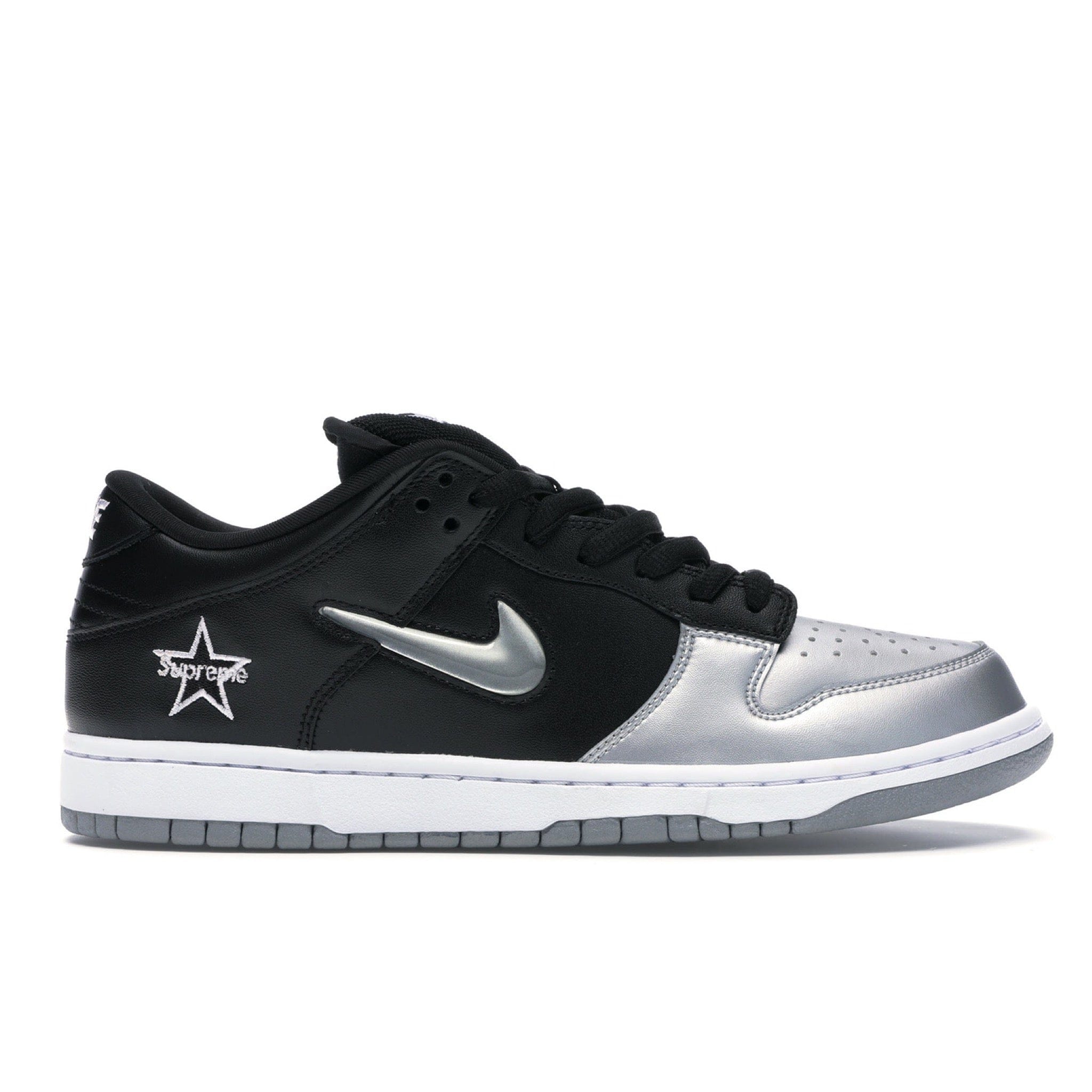 NIKE SB DUNK LOW SUPREME JEWEL SWOOSH SILVER