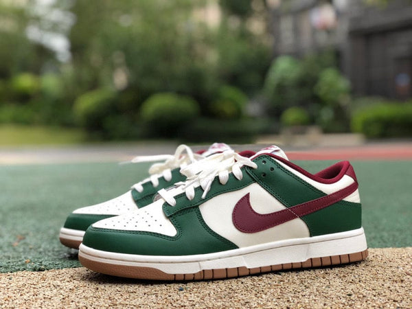 Nike Dunk Low Gorge Green