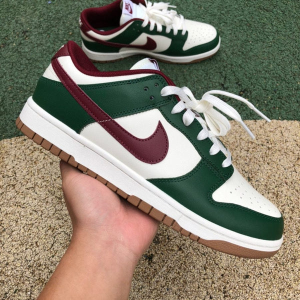 Nike Dunk Low Gorge Green