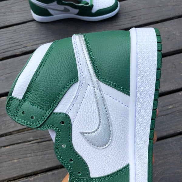 Jordan 1 Retro High OG Gorge Green