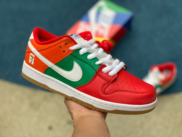 NIKE DUNK LOW 7 ELVEN