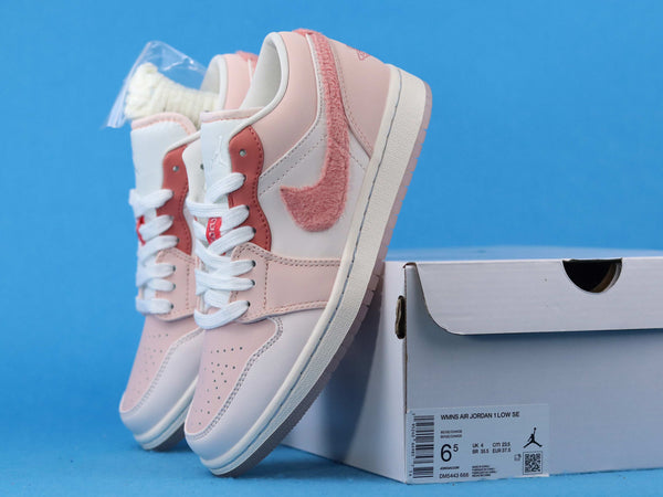 AJ1 LOW SE MIGHTY SWOOSHERS PINK