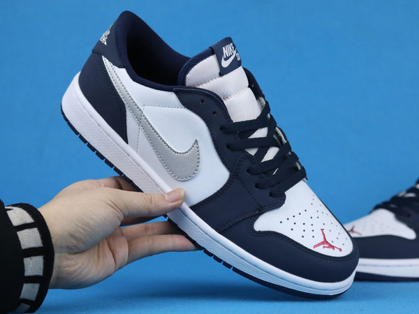 AJ1 LOW SB MIDNIGHT NAVY