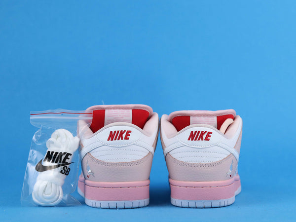 NIKE SB DUNK LOW PINK PIGEON