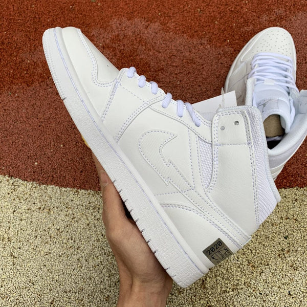 AJ1 MID SE NIKE SWOOSH ON TOUR (2020)