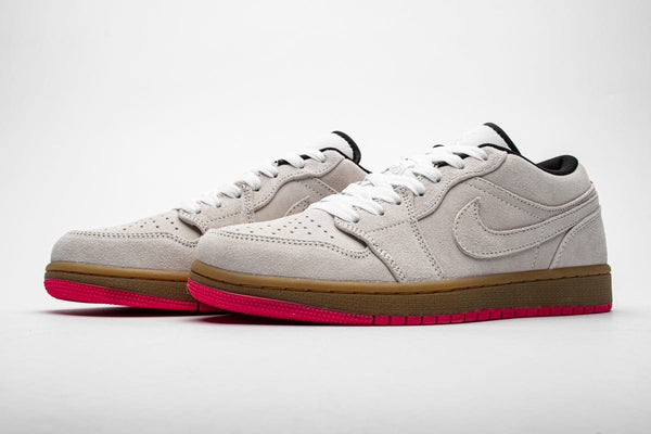 AJ1 LOW WHITE GUM HYPER PINK