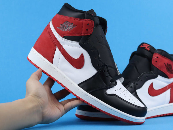 AJ1 RETRO HIGH TRACK RED