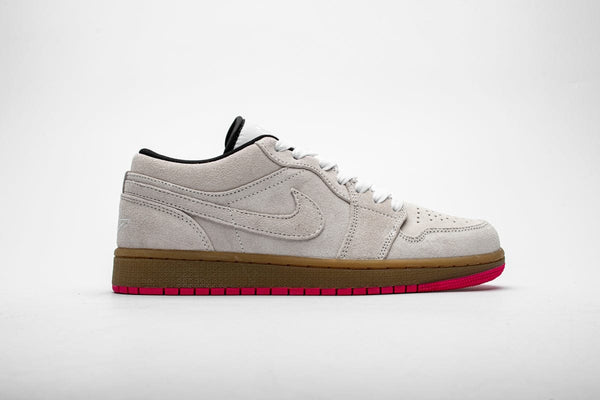 AJ1 LOW WHITE GUM HYPER PINK