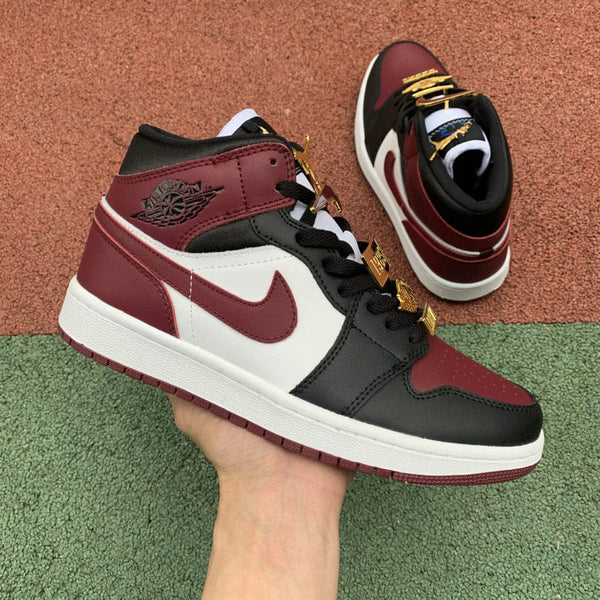 AJ1 MID SE BLACK DARK BEETROOT