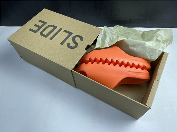 YEEZY SLIDE ENFLAME ORANGE