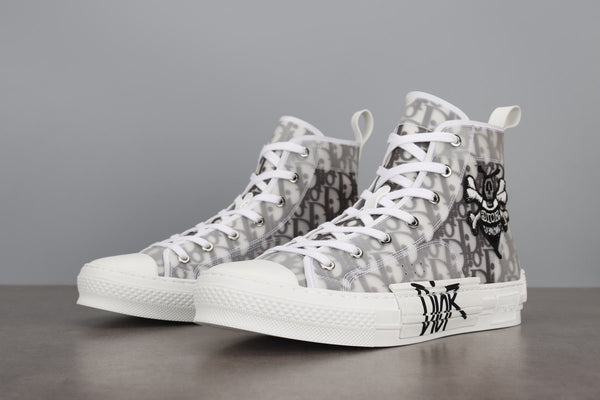 DIOR & SHAWN B23 HIGH TOP BEE EMBROIDERY